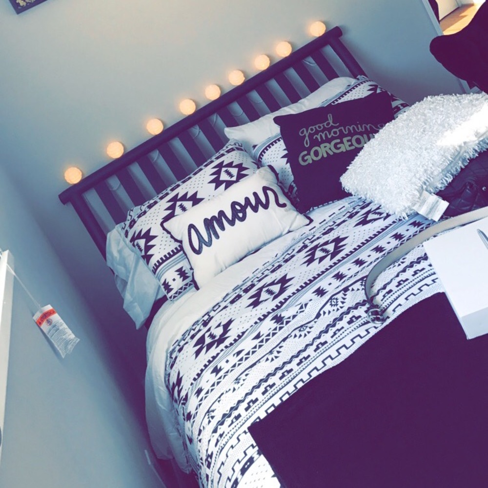 Black White Comforter Set Full / Queen - Picture 1 of 3